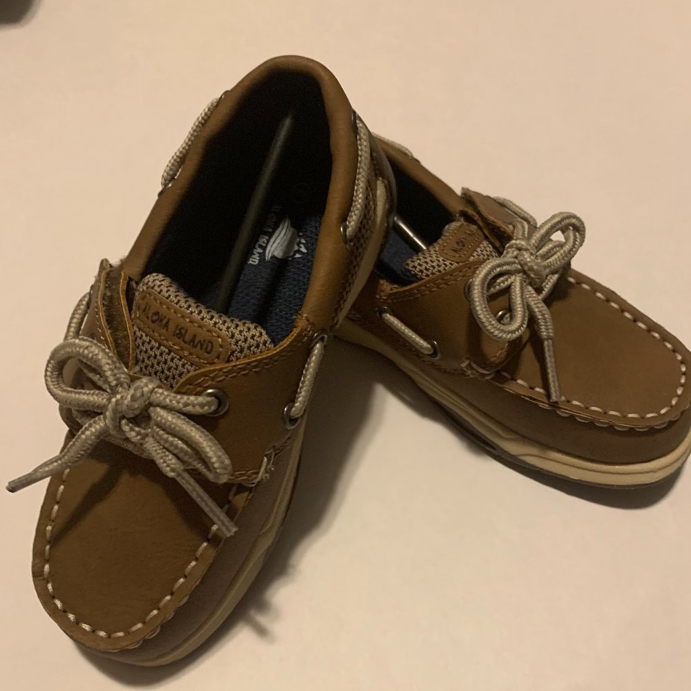 Shoes - Picture 2 of 2